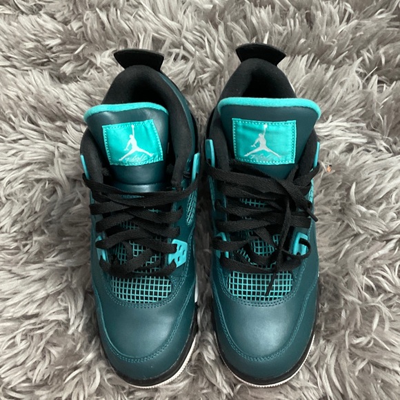 Jordan Other - Nike Air Jorden 4 Retro 30th BG size 6Y w original box
